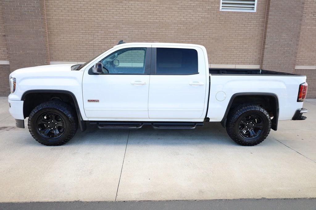 2017 Gmc Sierra 1500 SLT photo 2