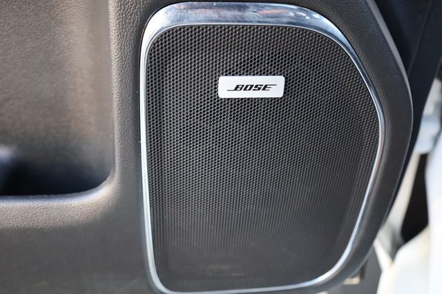 2017 GMC Sierra 1500 4WD Crew Cab 143.5" SLT - 22878469 - 39