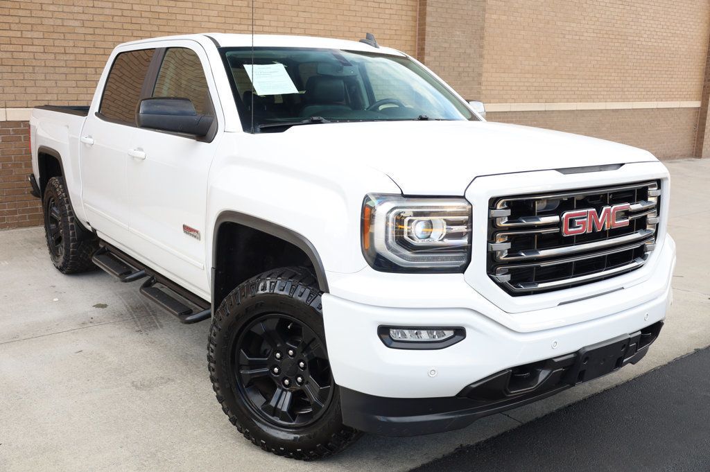 2017 Gmc Sierra 1500 SLT photo 4
