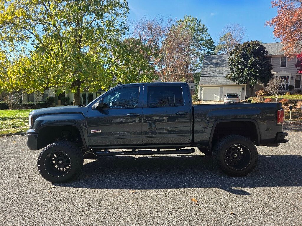 2017 GMC Sierra 1500 4WD Crew Cab 143.5" SLT - 22945409 | Video 1