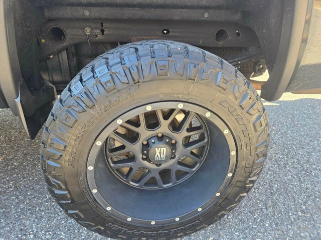 2017 GMC Sierra 1500 4WD Crew Cab 143.5" SLT - 22945409 - 16