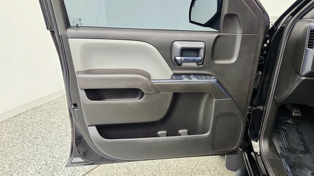 2017 GMC Sierra 1500 4WD Double Cab 143.5'' Elevation Edition w/ V8 & Trailering Pkg - 23057226 - 9
