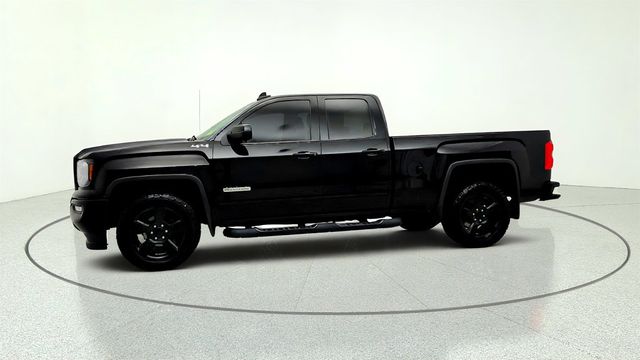 2017 GMC Sierra 1500 4WD Double Cab 143.5'' Elevation Edition w/ V8 & Trailering Pkg - 23057226 - 7