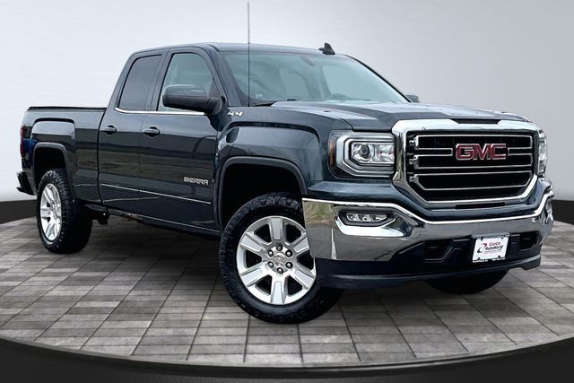 2017 GMC Sierra 1500 4WD Double Cab 143.5" SLE - 22999113 - 2