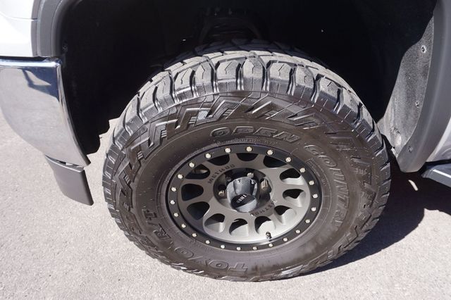 2017 GMC Sierra 1500 SLE, 4X4, PREMIUM WHEELS, ALL TERRAIN TIRES, RUNNING BOARDS - 22996499 - 10