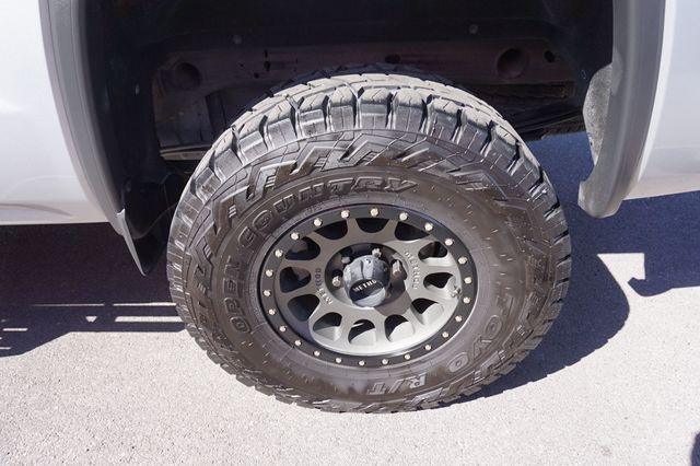 2017 GMC Sierra 1500 SLE, 4X4, PREMIUM WHEELS, ALL TERRAIN TIRES, RUNNING BOARDS - 22996499 - 11