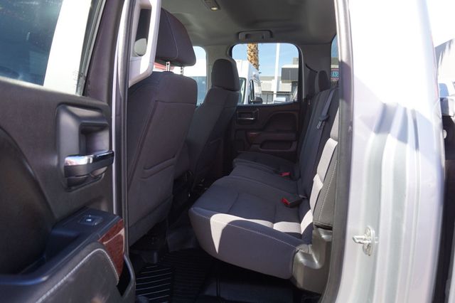 2017 GMC Sierra 1500 SLE, 4X4, PREMIUM WHEELS, ALL TERRAIN TIRES, RUNNING BOARDS - 22996499 - 16