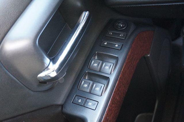 2017 GMC Sierra 1500 SLE, 4X4, PREMIUM WHEELS, ALL TERRAIN TIRES, RUNNING BOARDS - 22996499 - 21