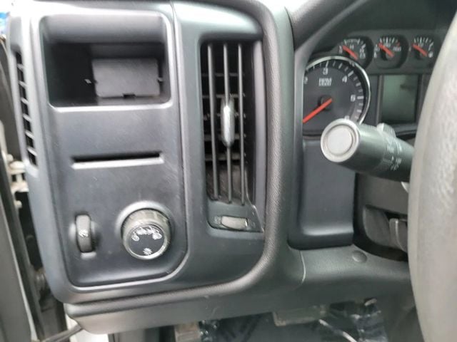 2017 GMC Sierra 1500 Crew Cab Pickup 4D 5 3/4 ft - 22997797 - 23