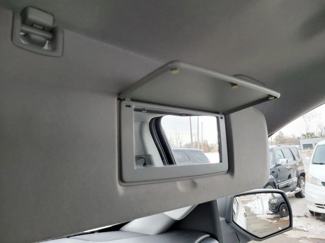 2017 GMC Sierra 1500 Crew Cab Pickup 4D 5 3/4 ft - 22997797 - 30