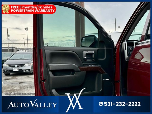 2017 GMC Sierra 1500 Crew Cab SLT Pickup 4D 5 3/4 ft - 23012773 - 11