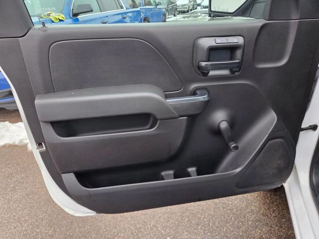 2017 GMC Sierra 1500 Regular Cab Pickup 2D 6 1/2 ft - 22970401 - 22