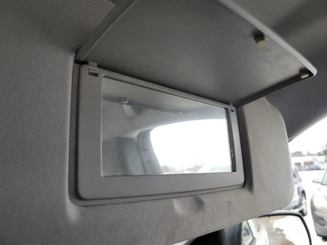 2017 GMC Sierra 1500 Regular Cab Pickup 2D 6 1/2 ft - 22970401 - 27