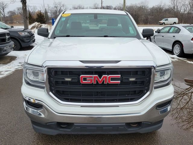 2017 GMC Sierra 1500 Regular Cab Pickup 2D 6 1/2 ft - 22970401 - 8