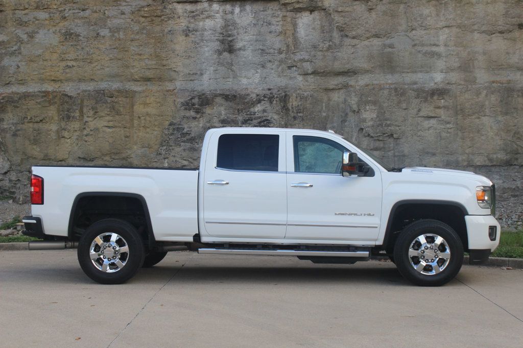 2017 Gmc Sierra Denali photo 4