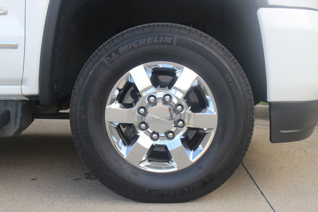 2017 Gmc Sierra Denali photo 38
