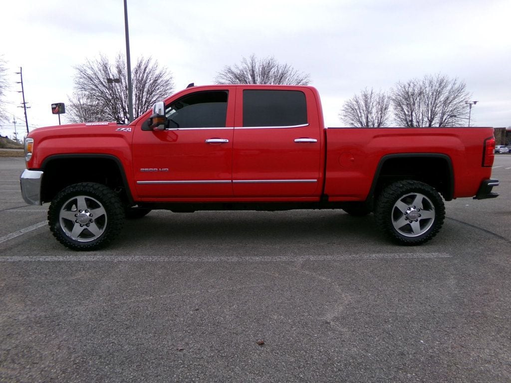 2017 GMC Sierra 2500HD 4WD Crew Cab 153.7" SLT - 22961894 - 0