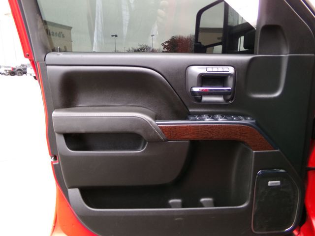 2017 GMC Sierra 2500HD 4WD Crew Cab 153.7" SLT - 22961894 - 9