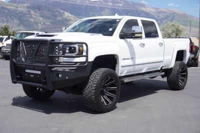 2017 GMC Sierra 2500HD - 1GT12UEY9HF165512