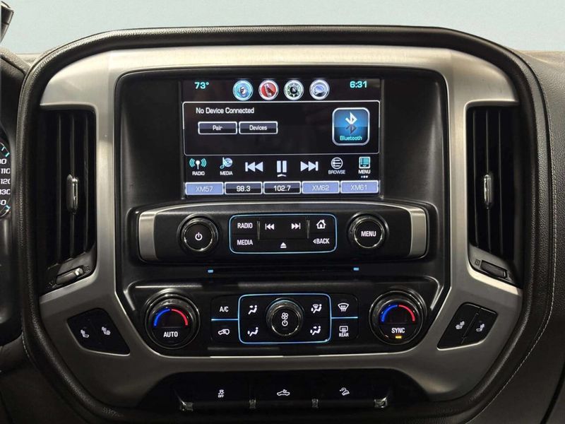 2017 GMC Sierra 2500HD SLE 4x4 4dr Crew Cab LB - 23056565 - 21