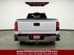 2017 GMC Sierra 2500HD SLE 4x4 4dr Crew Cab LB - 23056565 - 3