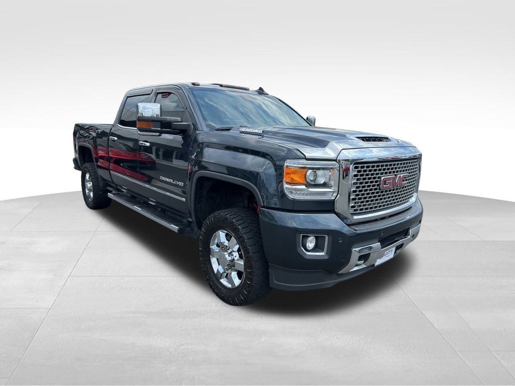 2017 GMC Sierra 3500HD Denali - 22538231 - 0