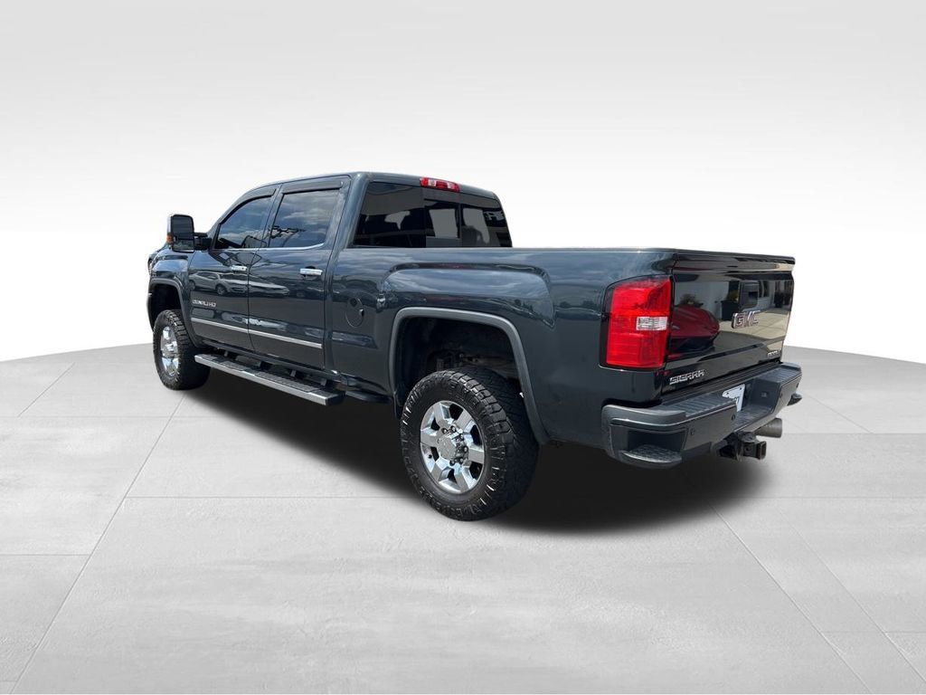 2017 GMC Sierra 3500HD Denali - 22538231 - 5