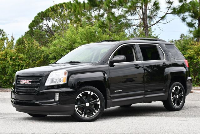 2017 GMC Terrain AWD 4 Door SLT SUV W/Open Road and Nightfall Packages - 22905753 - 20