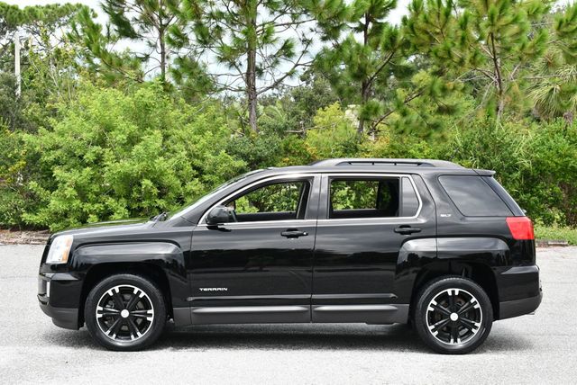 2017 GMC Terrain AWD 4 Door SLT SUV W/Open Road and Nightfall Packages - 22905753 - 25