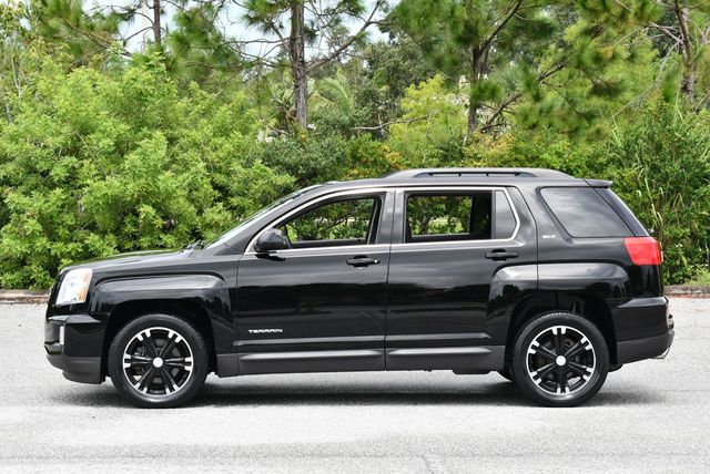 2017 GMC Terrain AWD 4 Door SLT SUV W/Open Road and Nightfall Packages - 22905753 - 2
