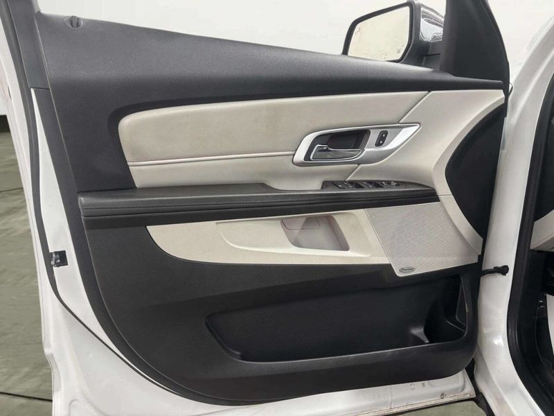 2017 GMC Terrain AWD 4dr SLT - 22988612 - 9