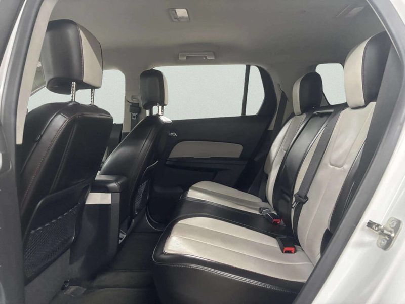 2017 GMC Terrain AWD 4dr SLT - 22988612 - 13