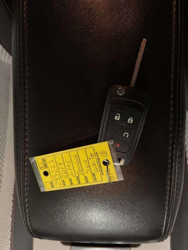 2017 GMC Terrain FWD 4dr SLE w/SLE-2 - 22947839 - 34