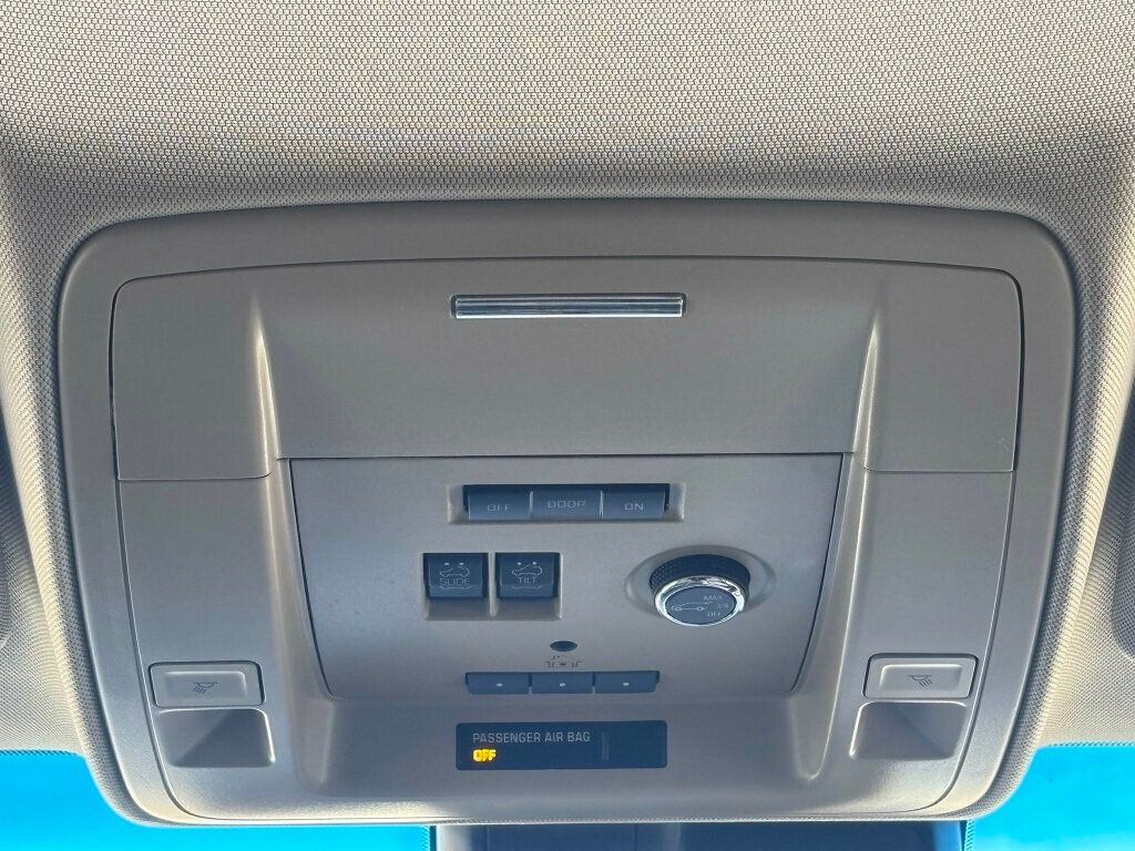 2017 GMC Yukon 2017 GMC YUKON SLT - 22957088 - 28