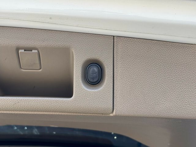 2017 GMC Yukon 2017 GMC YUKON SLT - 22957088 - 45