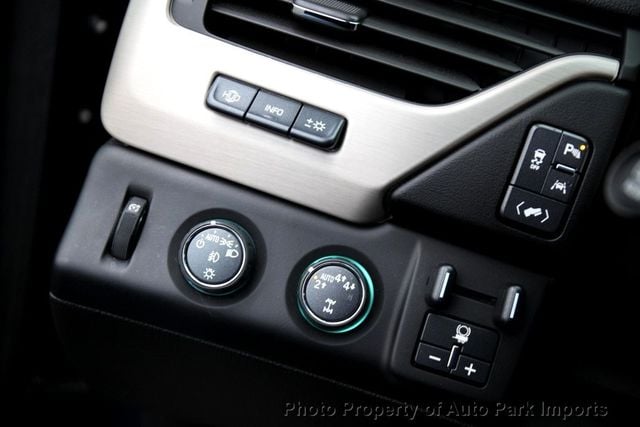 2017 GMC Yukon 4WD 4dr Denali - 22944805 - 43