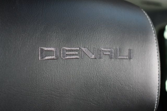 2017 GMC Yukon 4WD 4dr Denali - 22840579 - 37