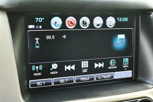 2017 GMC Yukon 4WD 4dr Denali - 22840579 - 46