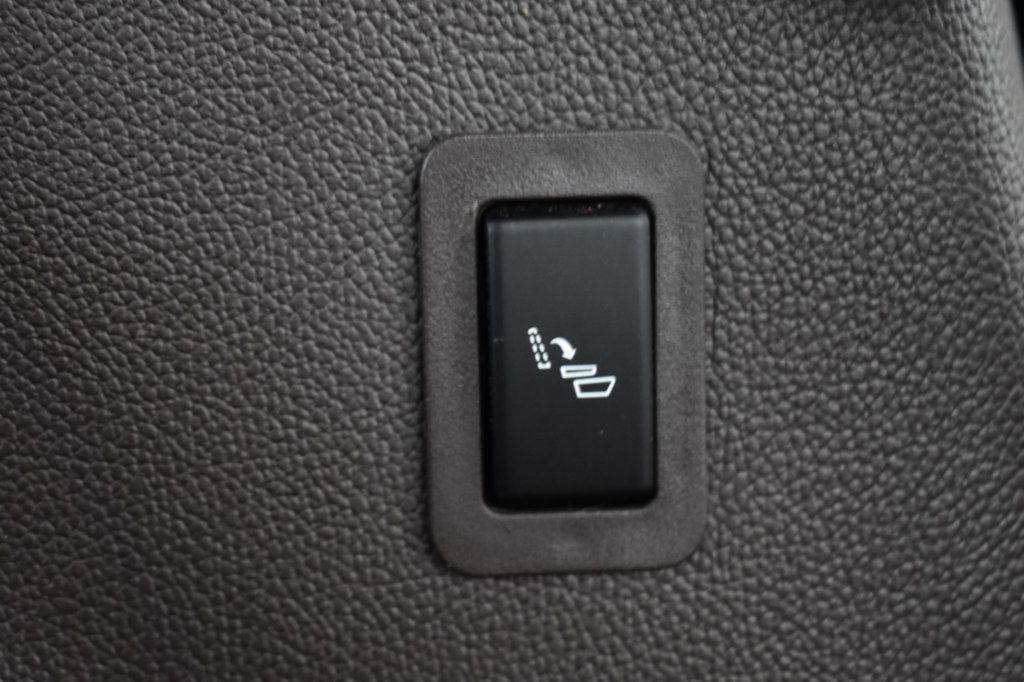 2017 GMC Yukon 4WD 4dr Denali - 22964568 - 49