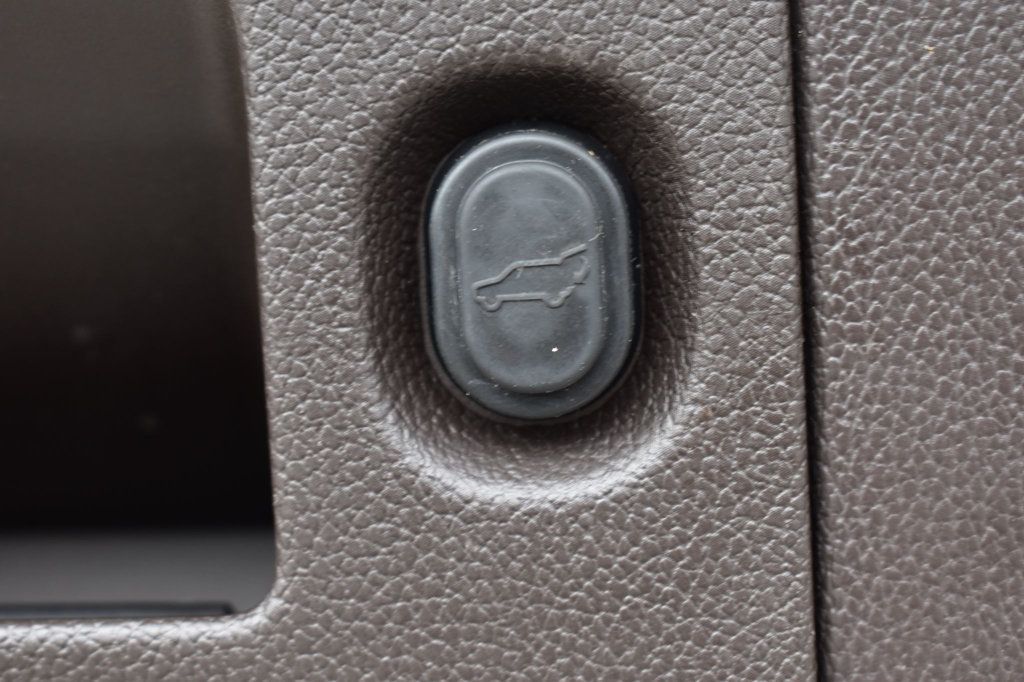 2017 GMC Yukon 4WD 4dr Denali - 22964568 - 51