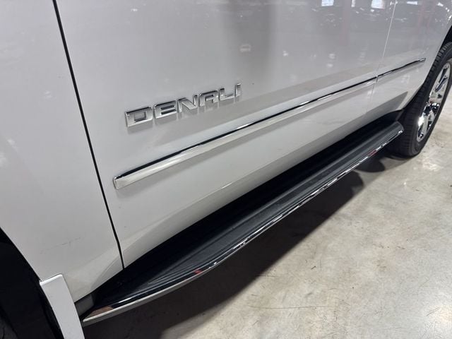 2017 GMC Yukon 4WD 4dr Denali - 22995820 - 10