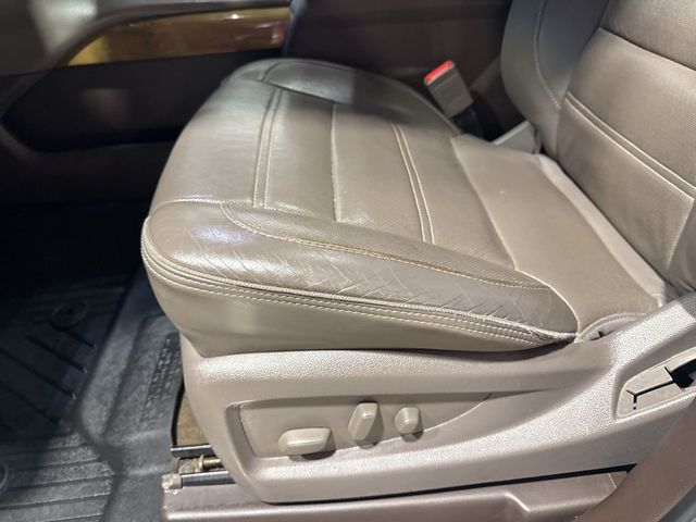 2017 GMC Yukon 4WD 4dr Denali - 22995820 - 32