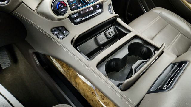 2017 GMC Yukon 4WD 4dr Denali - 22948042 - 16