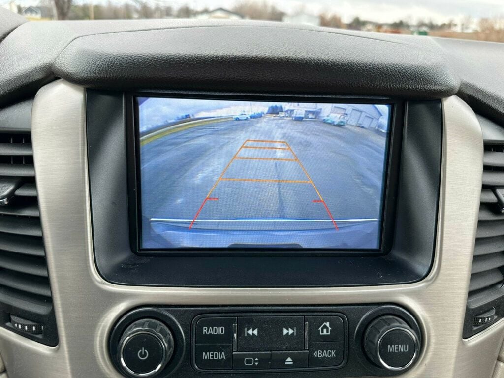 2017 GMC Yukon 4WD 4dr Denali - 22963064 - 9