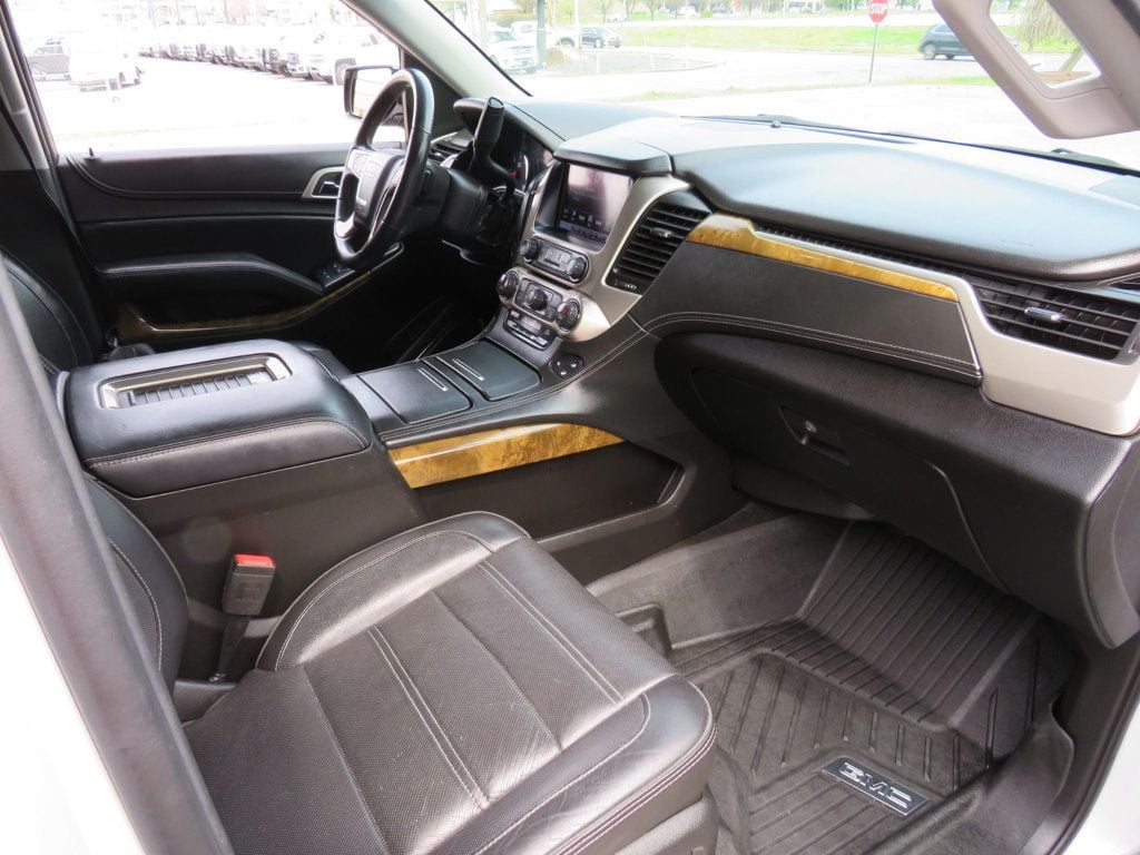 2017 Gmc Yukon Denali photo 14