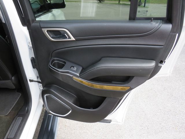 2017 GMC Yukon 4WD 4dr Denali - 22368084 - 14