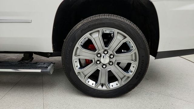 2017 GMC Yukon 4WD 4dr Denali w/ 22'' Wheels, Open Road Pkg & Pwr Assist Steps - 22948042 - 8