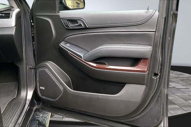 2017 GMC Yukon 4WD 4dr SLE - 23057916 - 15