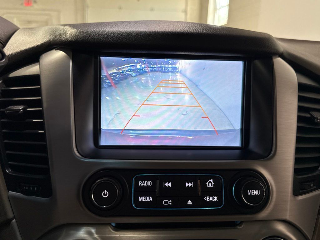 2017 GMC Yukon 4WD 4dr SLT - 23057442 - 17