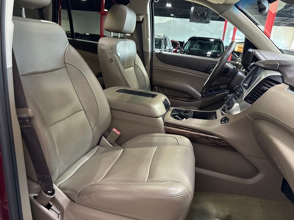 2017 GMC Yukon 4WD 4dr SLT - 23057442 - 31